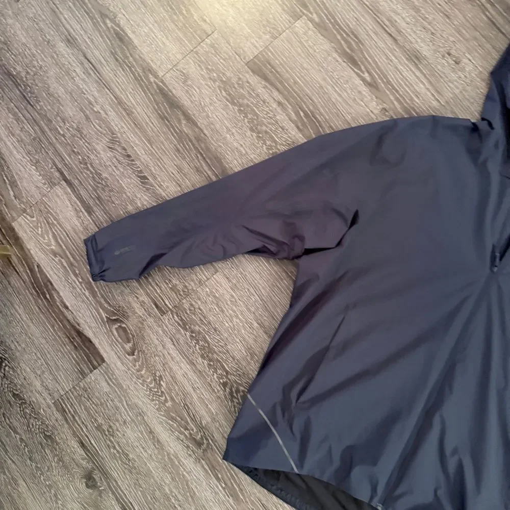 Arcteryx gently worn